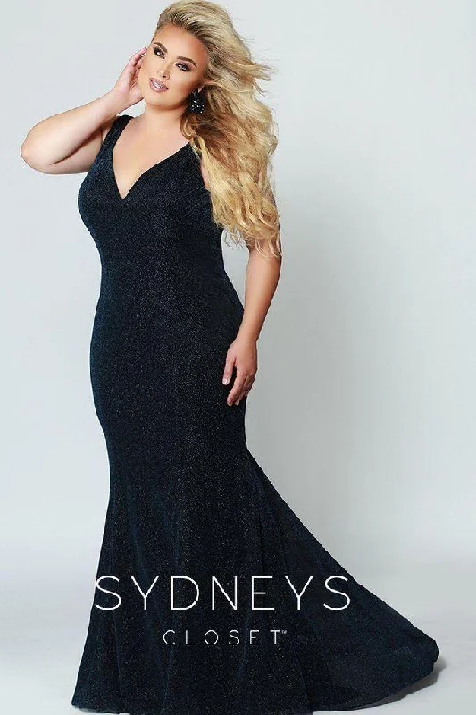 Sydneys Closet Long Shimmery Sleeveless Prom Plus Size Dress