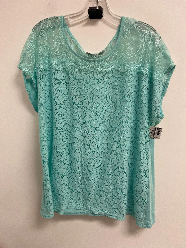 Top Short Sleeve By Chicos In Blue, Size: Xl