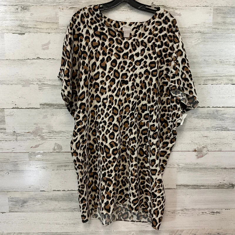 Dress Casual Short By Chicos In Animal Print, Size: M