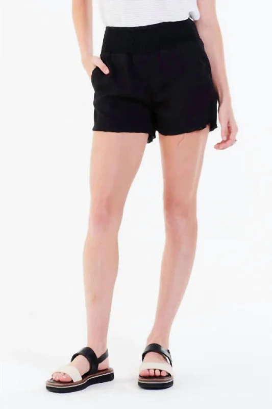 Reese Soft Denim Short In Black